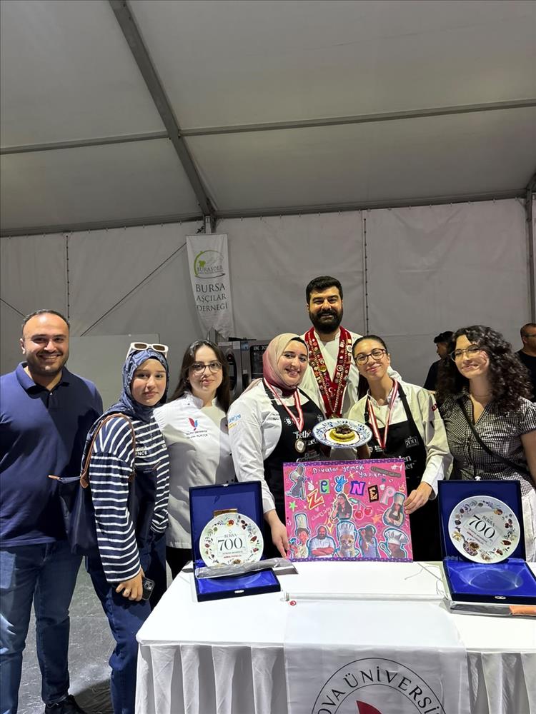 Bursa Gastronomi Festivali’ne Yalova MYO Aşçılık Programı Katılım Sağladı